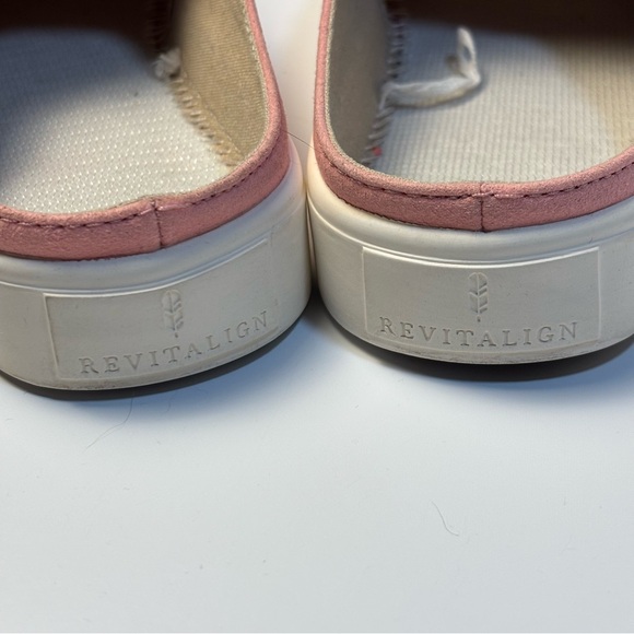EUC - REVITALIGN Women's Esplanade Canvas Sneaker in PINK (no insole) US 10 - Picture 8 of 12